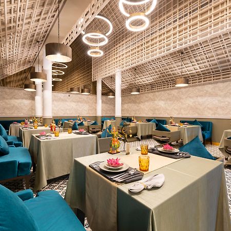 The Shore At Katathani - Adult Only - Sha Extra Plus Esterno foto The interior of the restaurant