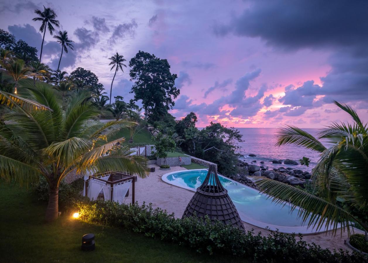 The Shore At Katathani - Adult Only - Sha Extra Plus Esterno foto Sunset at the resort