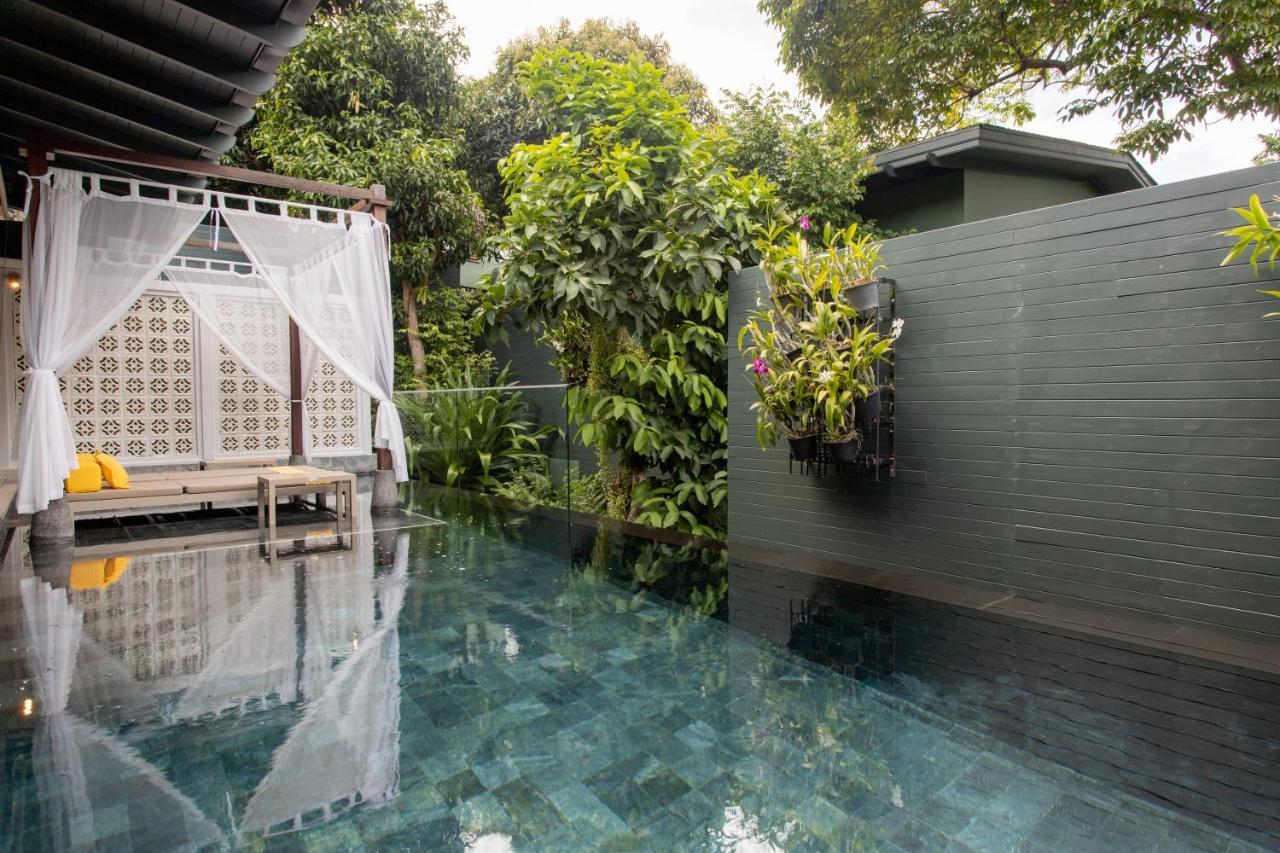 The Shore At Katathani - Adult Only - Sha Extra Plus Esterno foto The swimming pool at the hotel