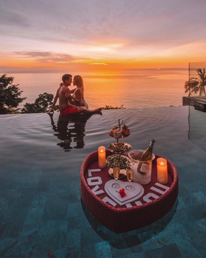 The Shore At Katathani - Adult Only - Sha Extra Plus Esterno foto Sunset at the pool